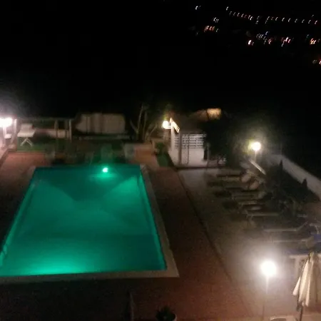 Frühstückspension Milena 4*