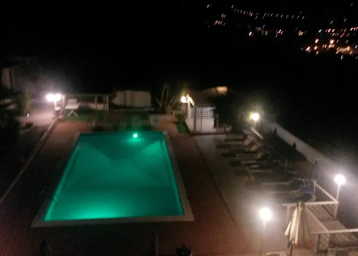 Bed and breakfast Milena 4*