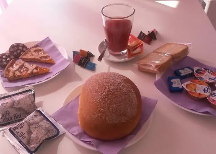 Milena Couette-café